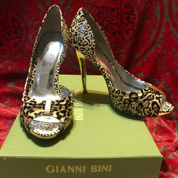 Leopard print pump - Picture 3 of 4